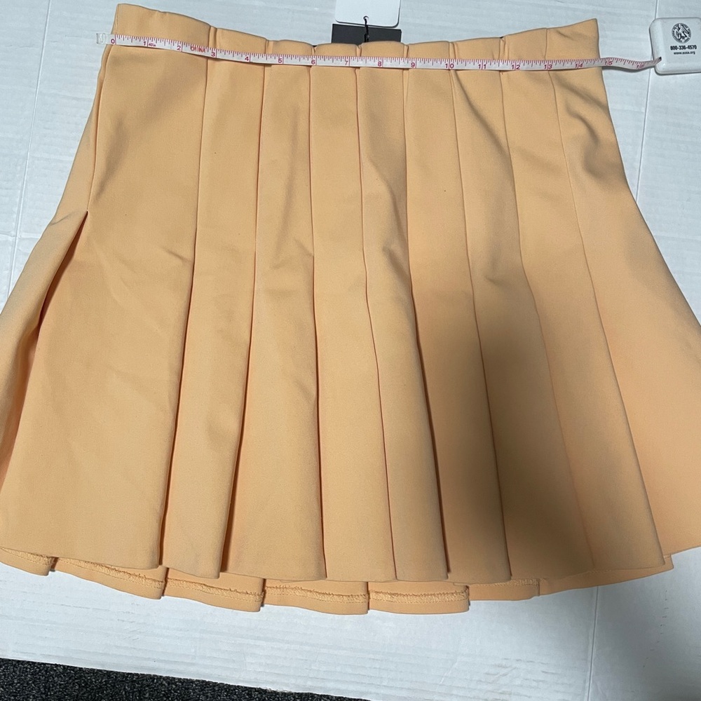 ZARA Peach Pleated Skirt. Size Large. - Picture 8 of 9